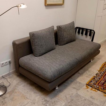 Modern Studios Near City Center Виена Екстериор снимка